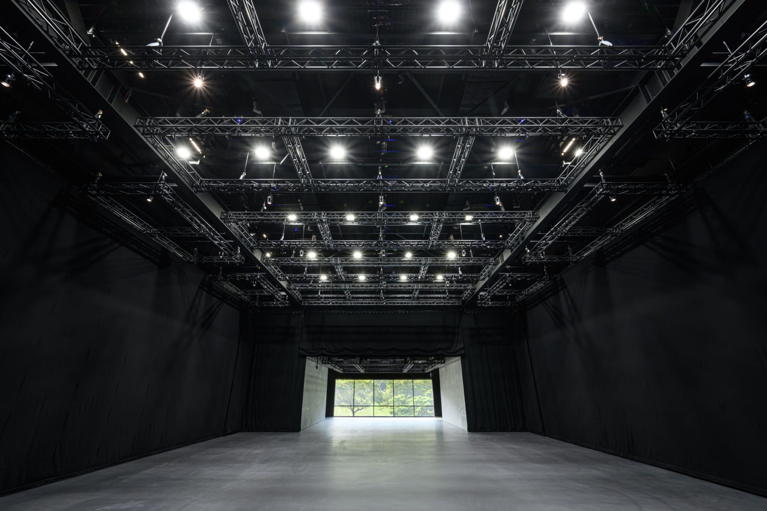 04  |  展演廳